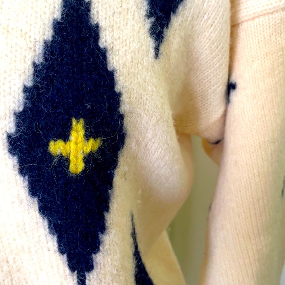 🇭🇰  Vintage Wool Sweater, Size S/8 - Picture 9 of 15